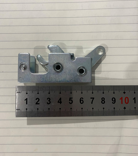 Gate release latch